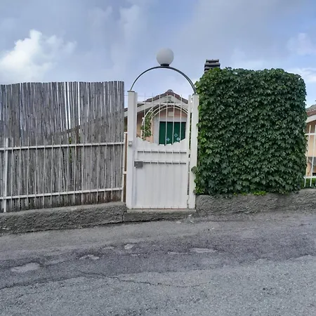 Mansarda A E Spotorno * Noli