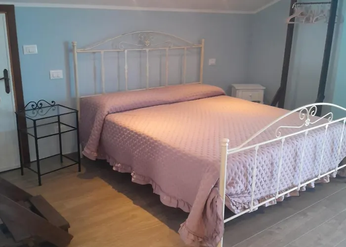 Mansarda A E Spotorno Semesterbostad