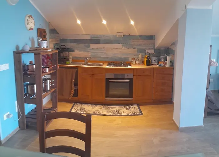 Mansarda A E Spotorno Vakantiehuis